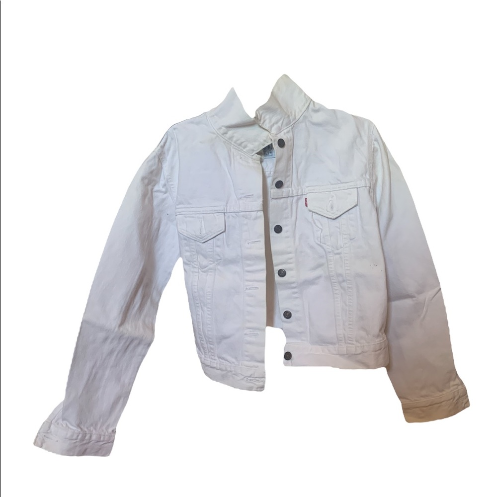 White Levi’s Denim Jacket
